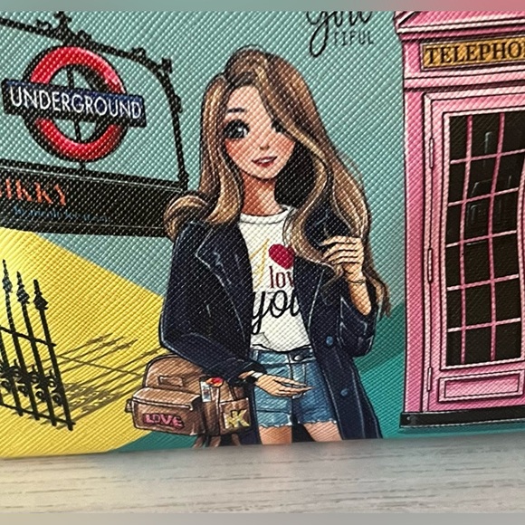 Nikky by Nicole Lee  Cosmetic Bag “ Miss Your Call Multi Color - Picture 7 of 10